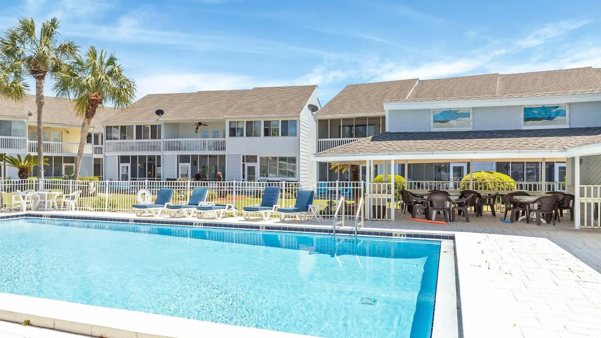 Inlet Reef 301- By Holiday Isle Properties Destin