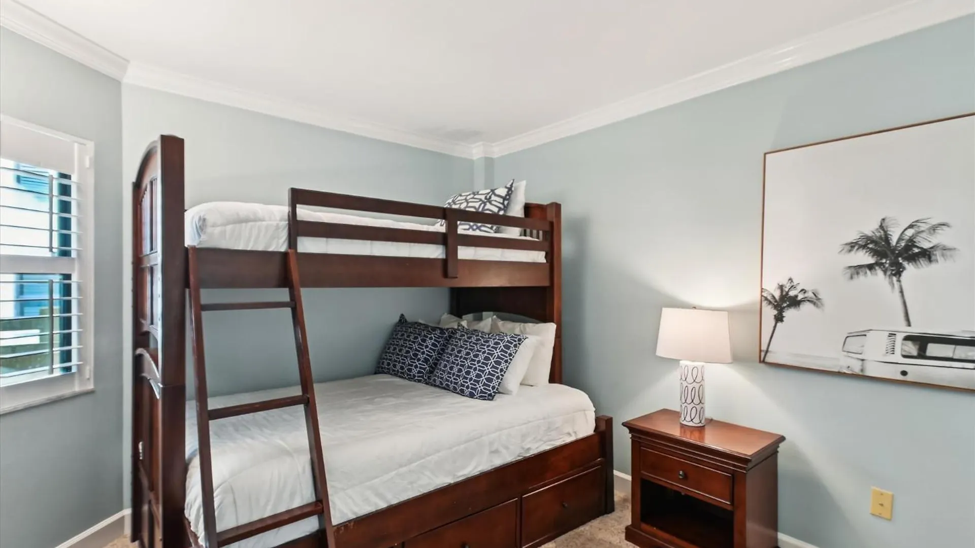 Inlet Reef 301- By Holiday Isle Properties Destin Apartment