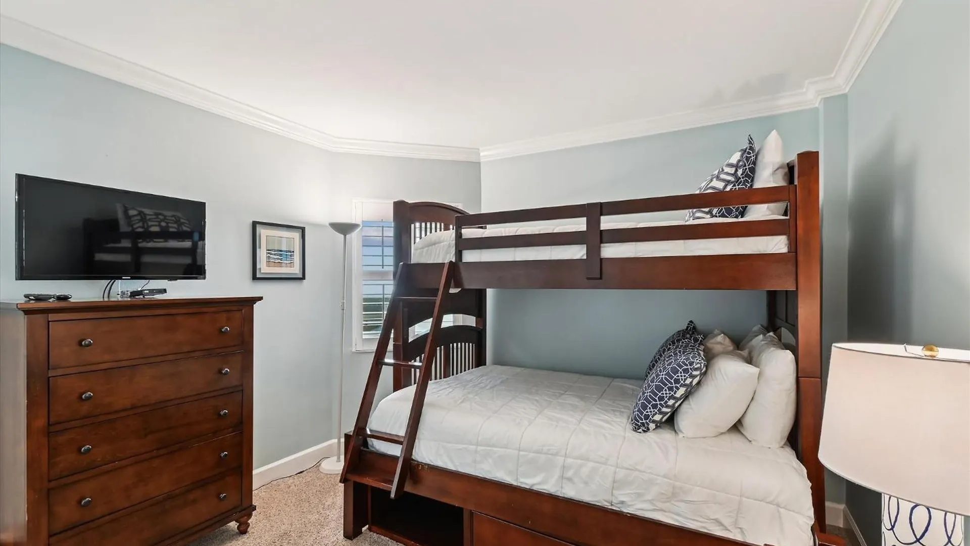 Inlet Reef 301- By Holiday Isle Properties Destin